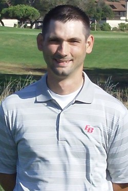 Head shot of Chris Herzog, CSUEB golfer