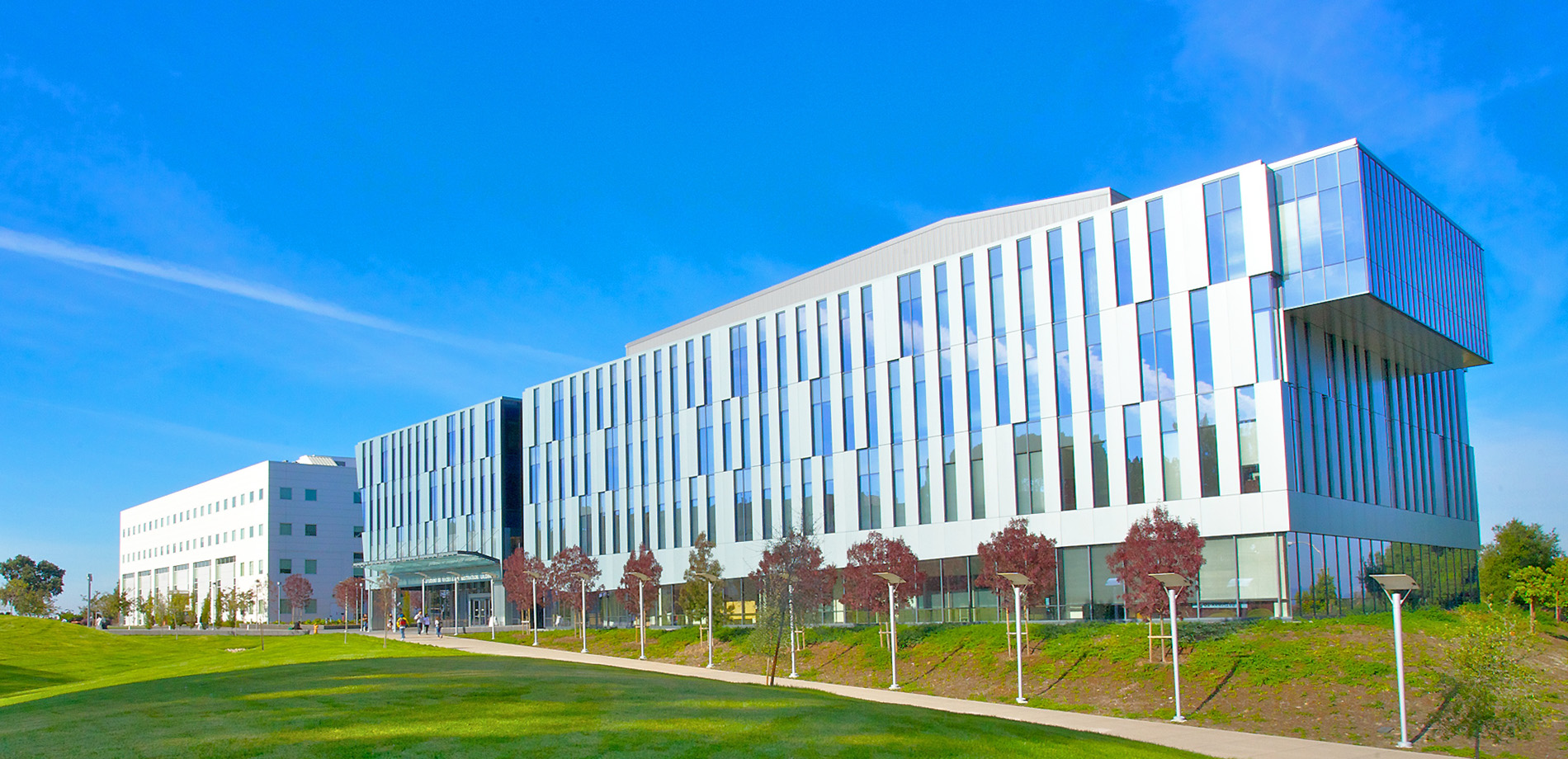 Student Services and Administration Building walkway