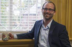 Photo of Dr. Jason Daniels