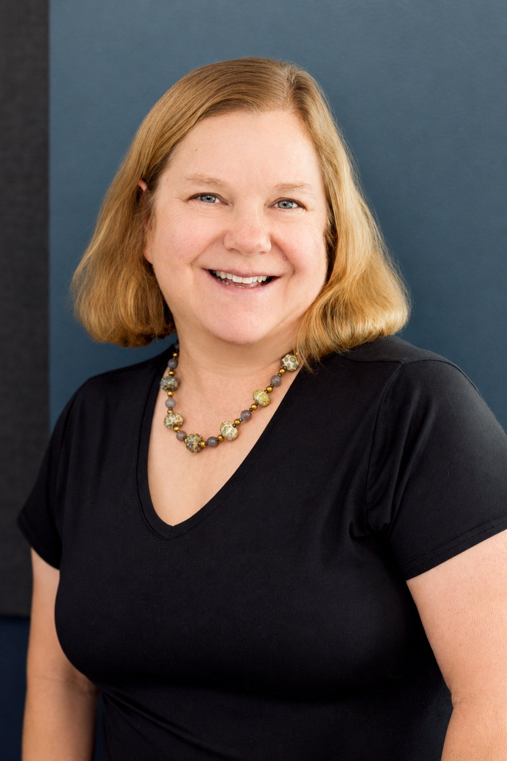 Monika Eckfield