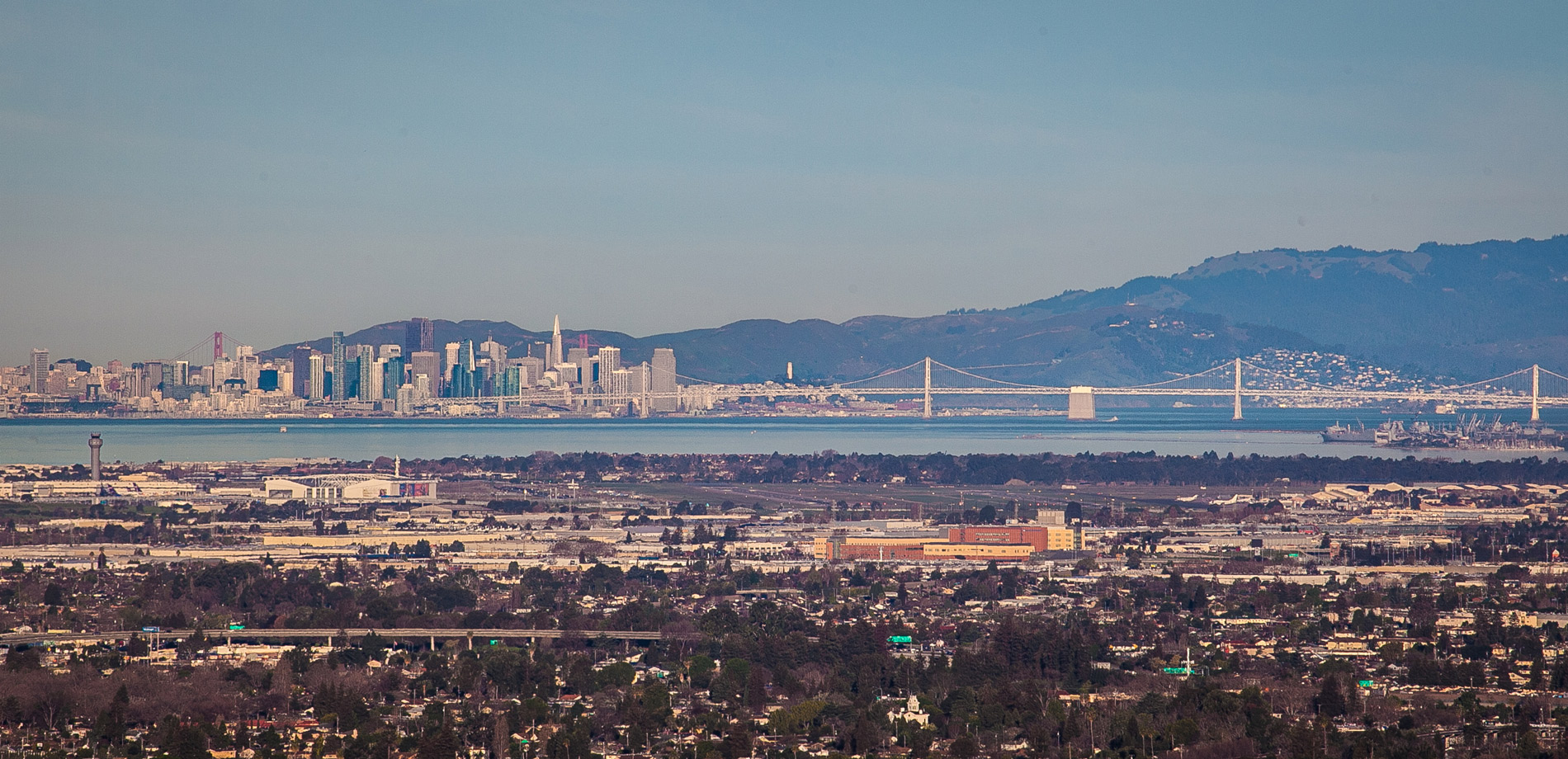 Beautiful Shot of the Golden Gate Bridge
