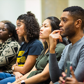 students listening in class 