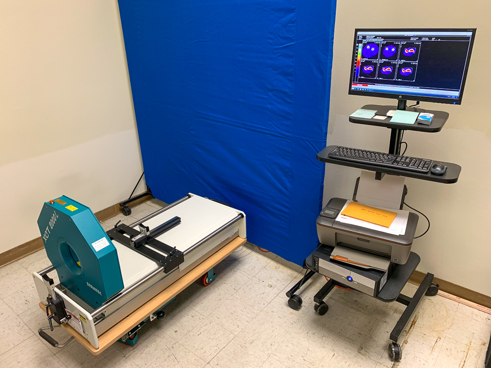  Peripheral Quantitative Computed Tomography