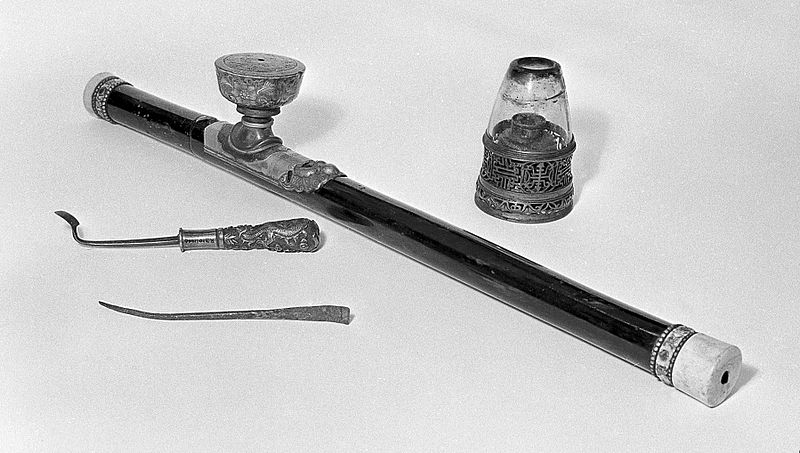 opium pipe and tools