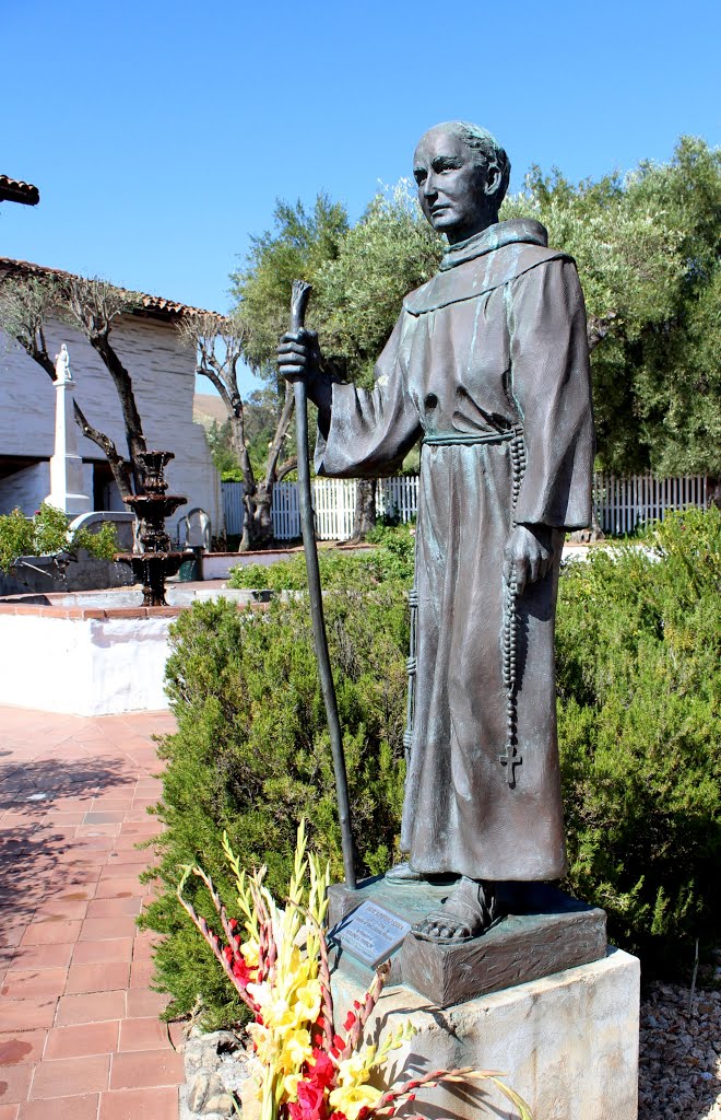 activism-father-junipero-serra.jpg