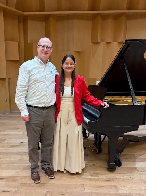 Omri Shimron with Gabriela Calderon Cornejo