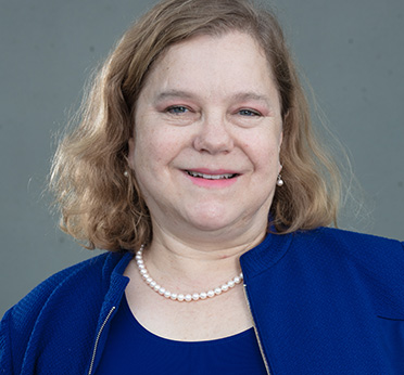 Headshot of Susan Forsyth