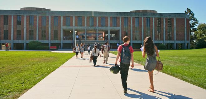 Image of students walking towards Meiklejohn hall