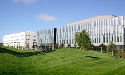 Administrative building and lawn on Hayward campus