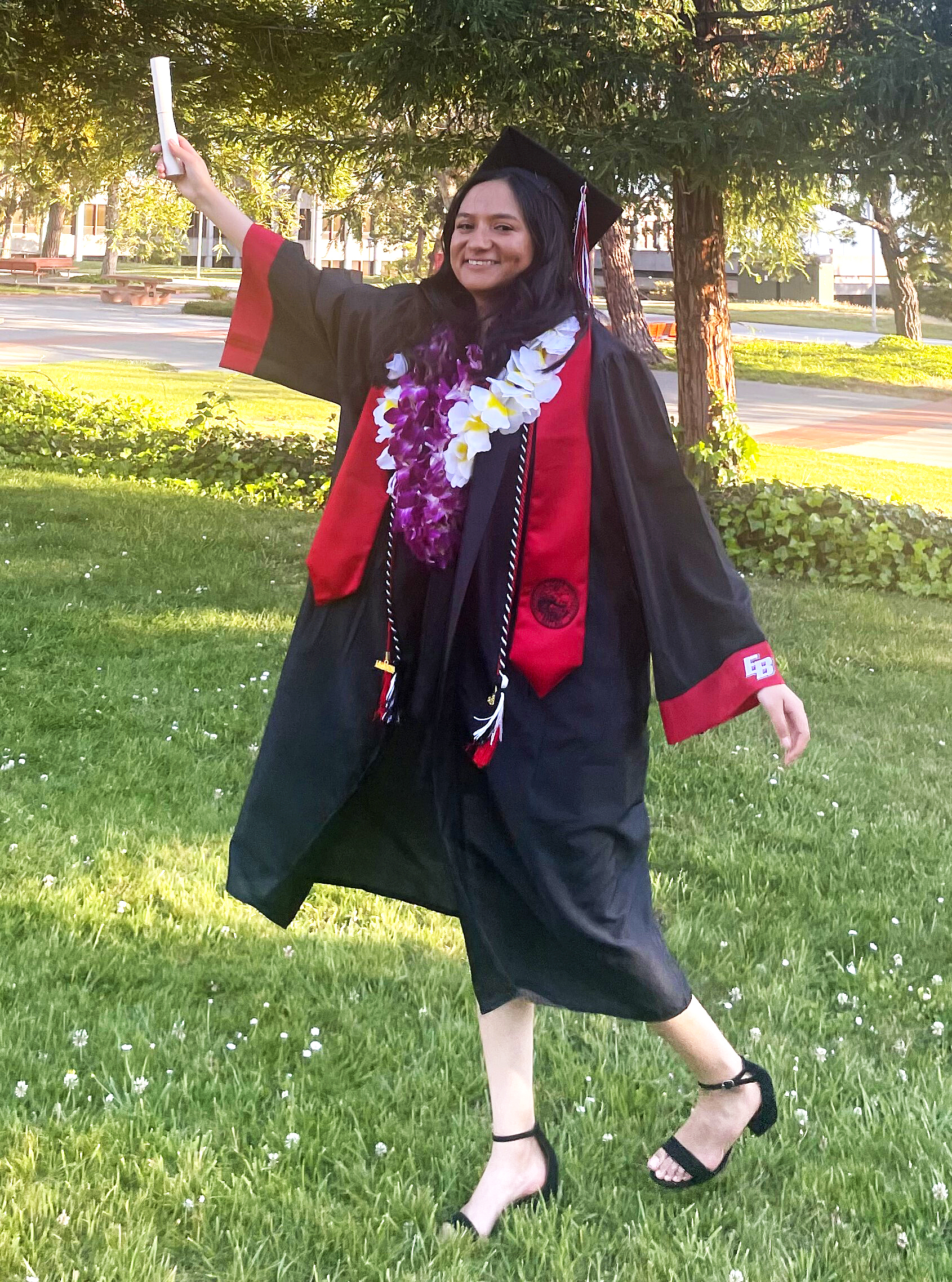 Samantha grad portrait