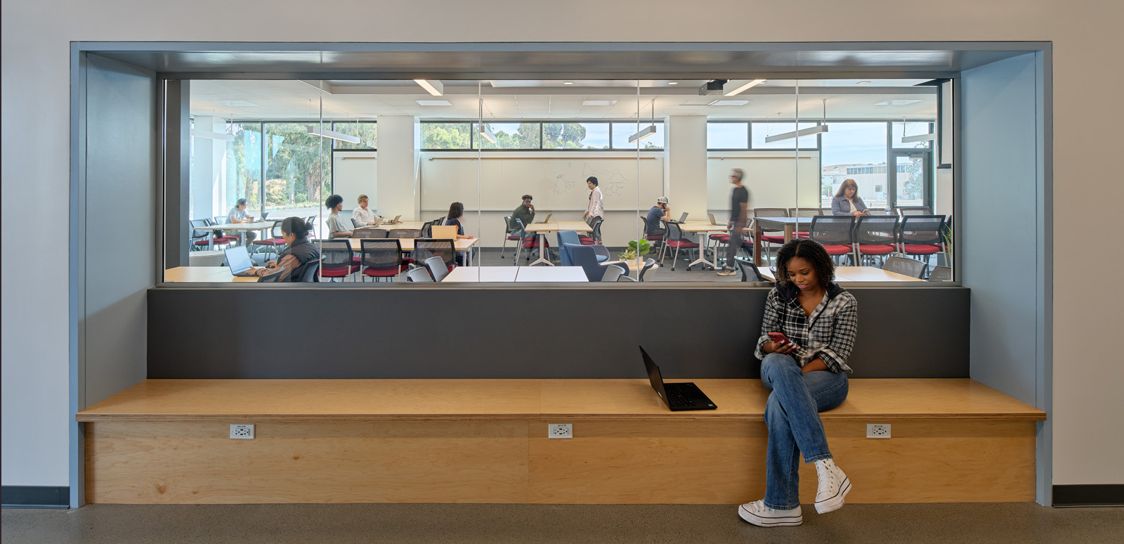 The Braddock Center for Science and Innovation, photo by Andrea Low