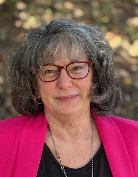 Holly Vugia